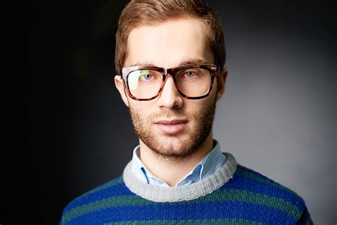 best glasses for oval face male|eyeglasses frame for oval face.